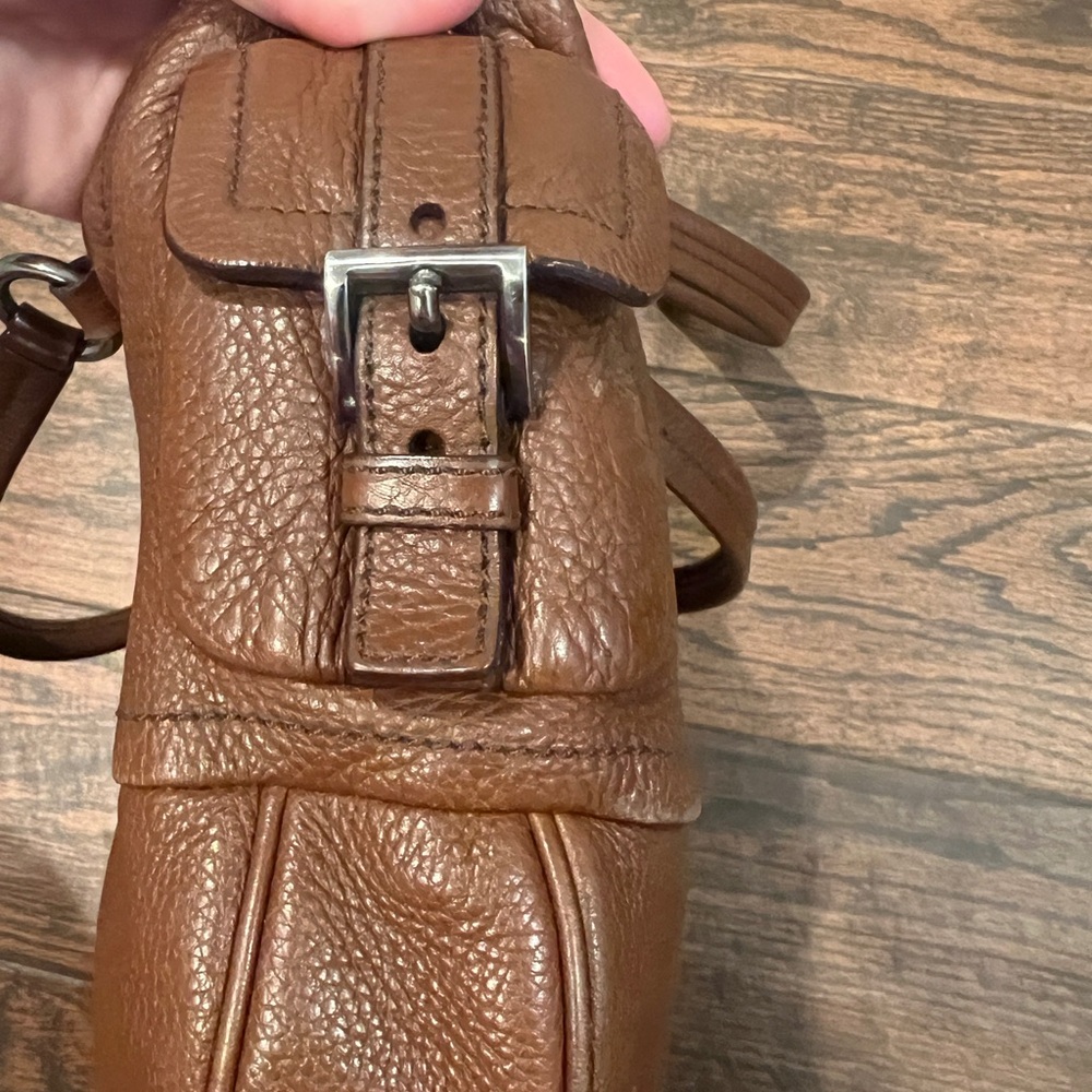 Authentic Prada Leather Women's Bag - image 3